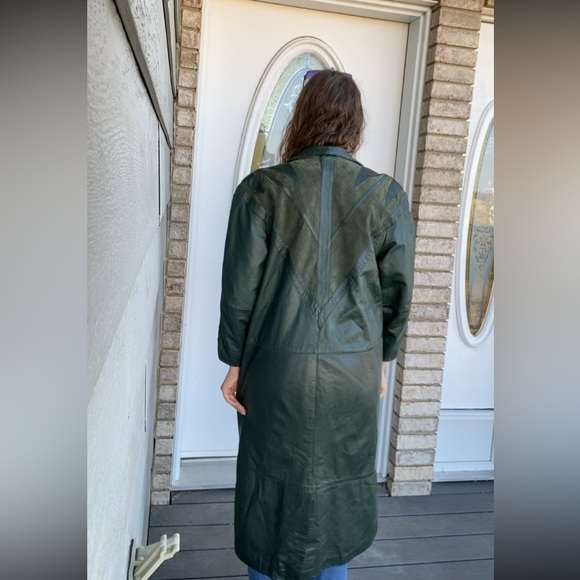 Vintage Green Genuine Leather Trench Coat with Triangle Pattern - Picture 5 of 16